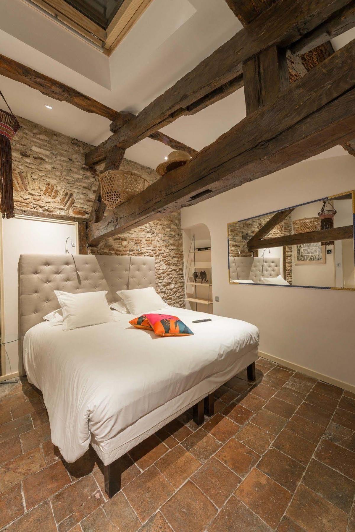 Europe Hotel Castres  Buitenkant foto